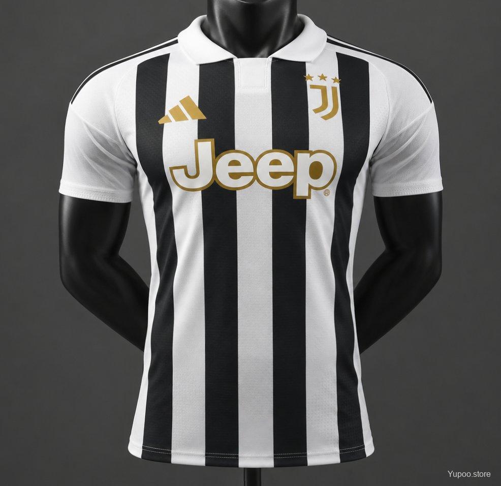 Juventus 2026/27 LOCAL MANGA CORTA VERSION JUGADOR